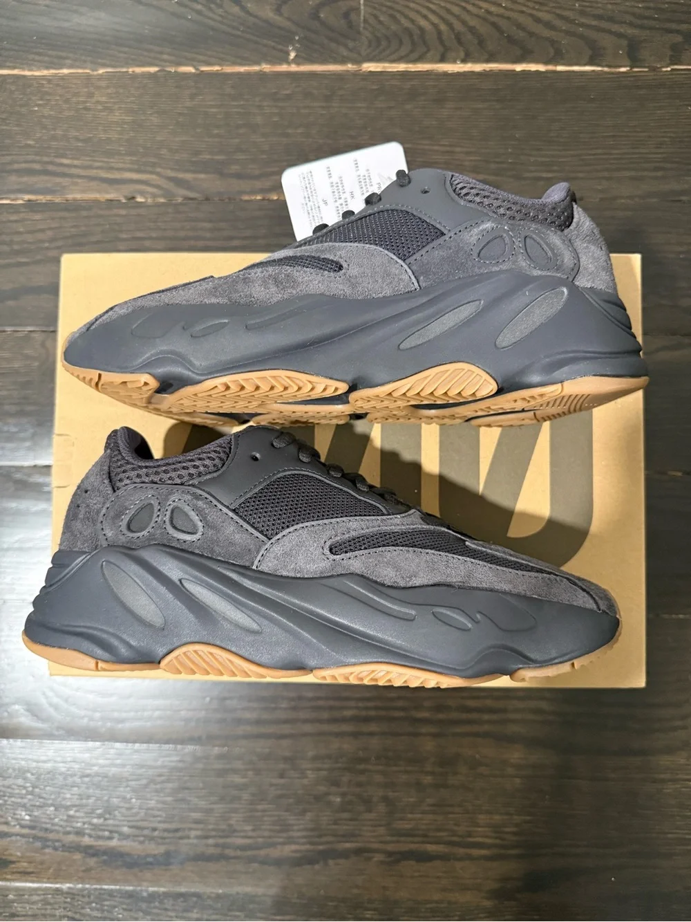 Yeezy classic boost
